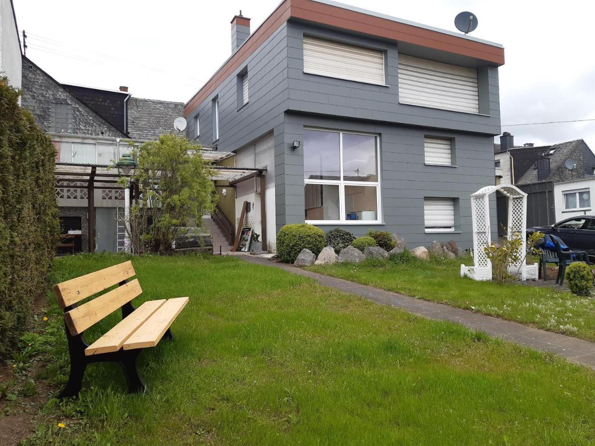 Ferienhaus Zum Hochstein Ettringen  Eksteriør billede