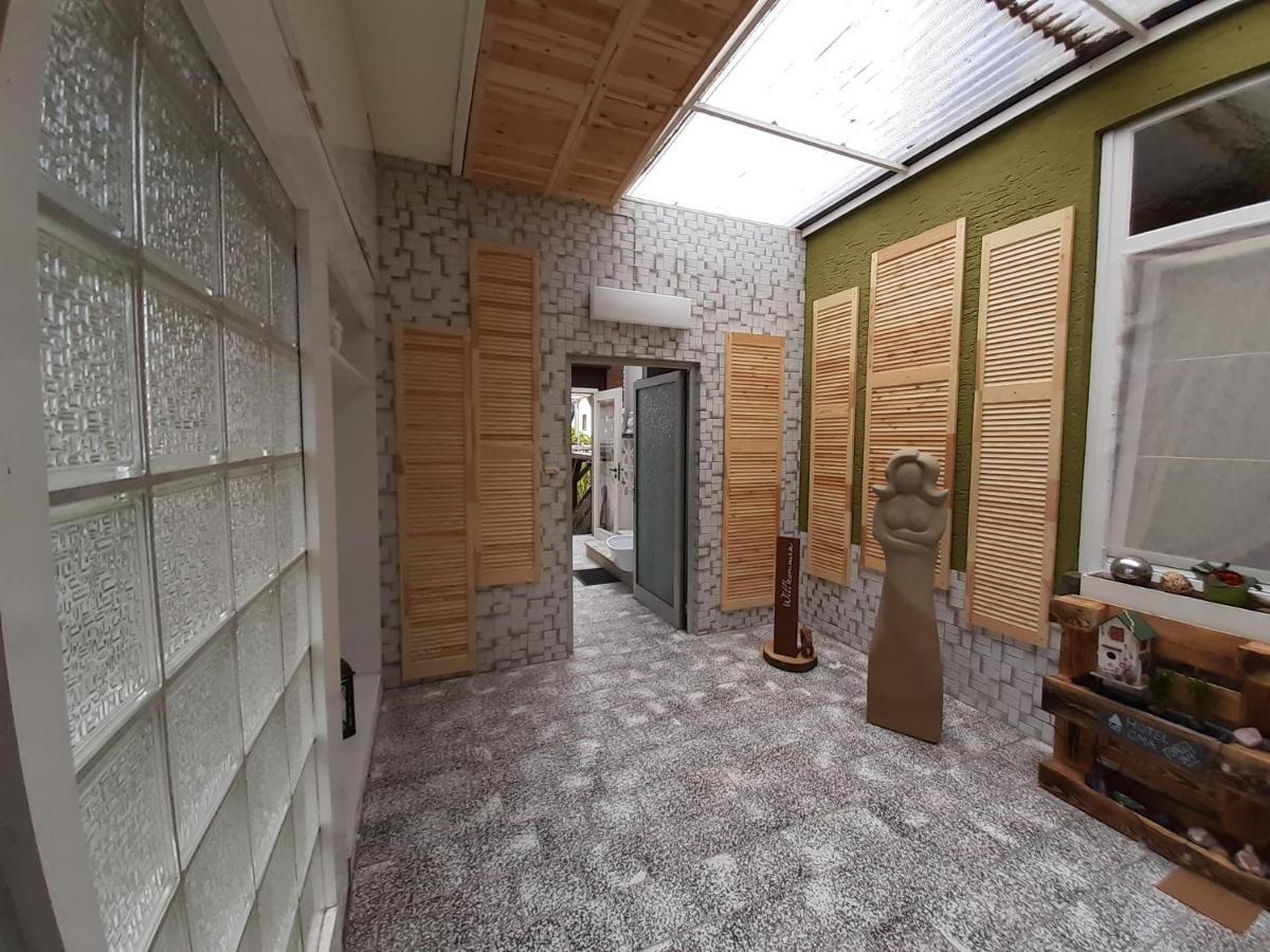 Ferienhaus Zum Hochstein Ettringen  Eksteriør billede